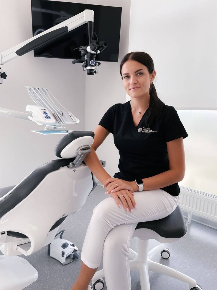DR. Mimoza Pipiria